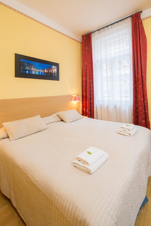 City Lounge Hotel Praga Quarto foto